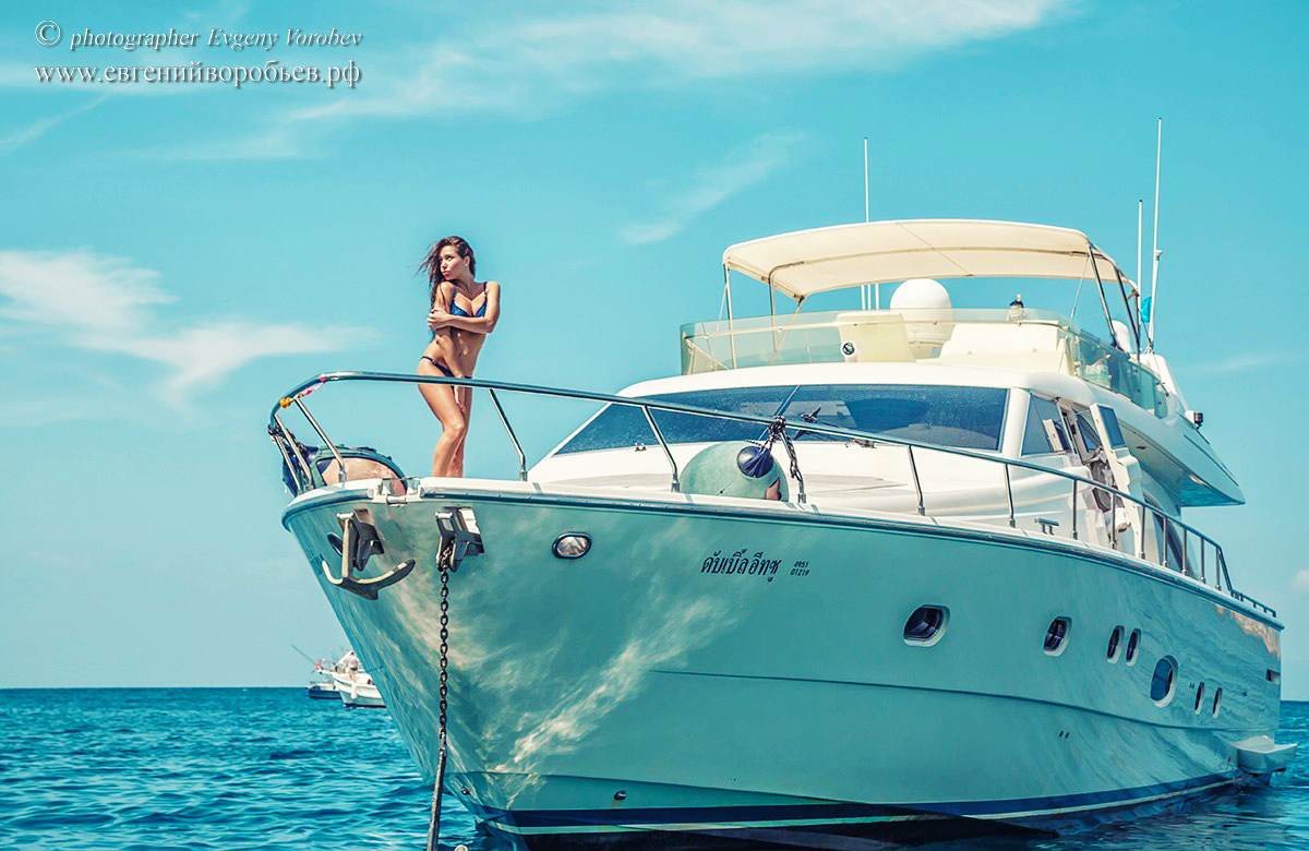 фотосессия на яхте фотограф Пхукет phuket цена заказать красивая девушка купальник эротическая
